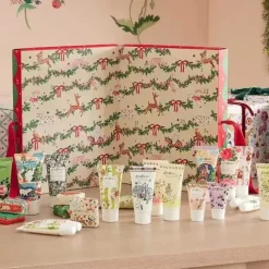 Cath Kidston Home Fragrance & Toiletries*Christmas Legends Beauty Advent Calendar